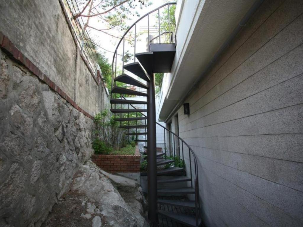 Bonum 1957 Hanok And Boutique Seoul Exterior photo