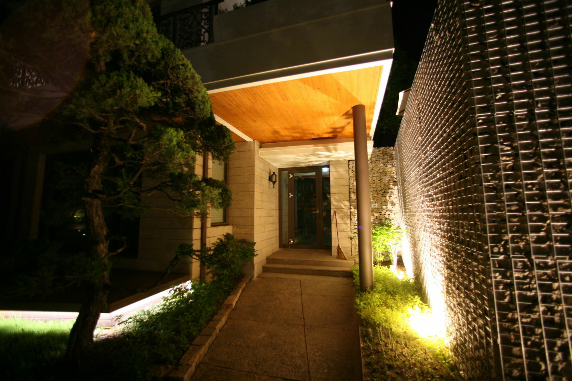 Bonum 1957 Hanok And Boutique Seoul Exterior photo